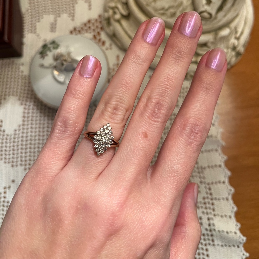 Vintage Diamond Cluster Ring Yellow Gold 14k Marquise Star split shank size 4